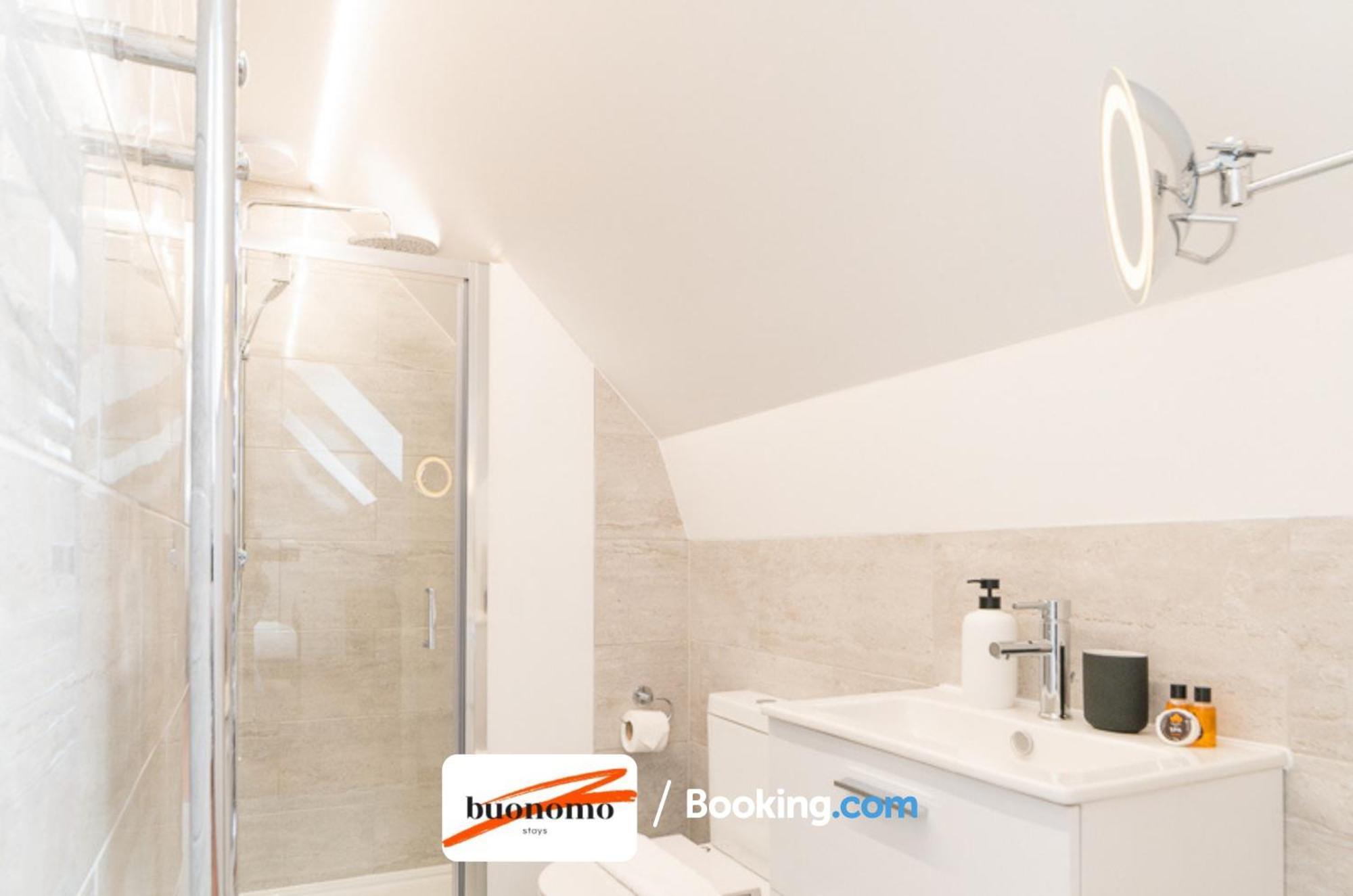 Two Bedroom Apartment At Buonomo Stays Short Lets & Serviced Accommodation London Luaran gambar